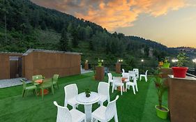 The Tranquility Retreat L Vacations I Conference I Mice I Family Events I Open Air Terrace I Sky Bonfire I Kufri By Exotic Stays